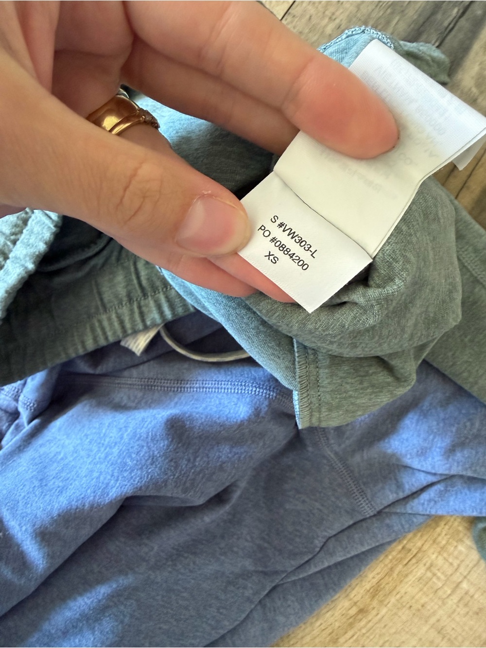 Vuori joggers xs - Blue and Green - Picture 7 of 8
